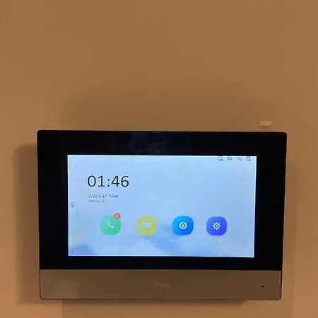New Modern Flat In The Heart Of Istanbul *